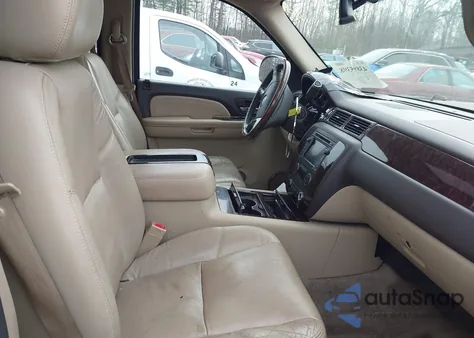 2009 GMC Yukon Xl 1500 Denali from USA, damaged, VIN 1GKFK06249R297820